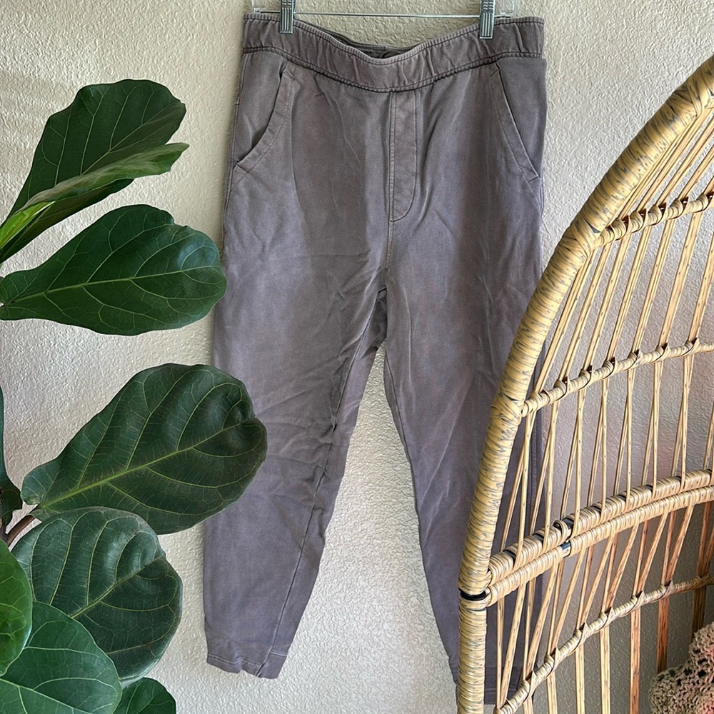 VRST Joggers